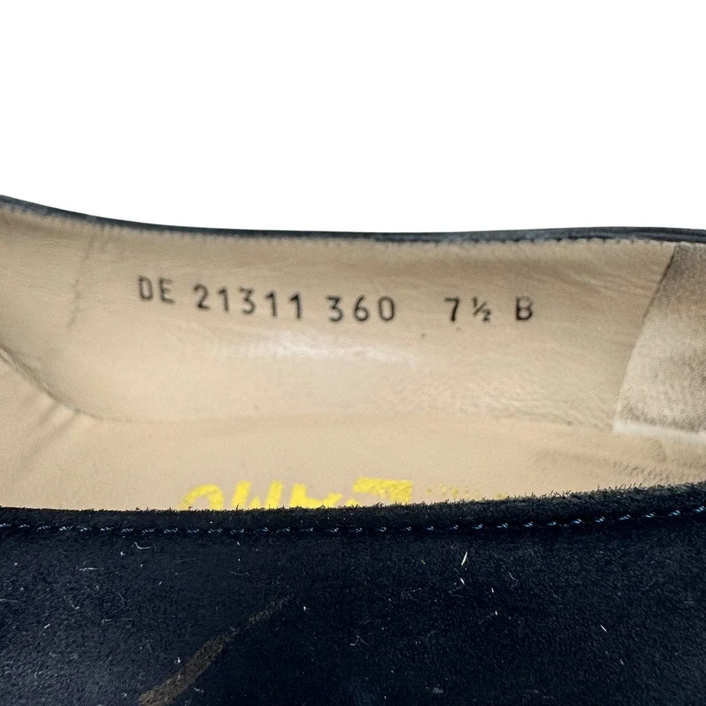 Salvatore Ferragamo Pumps Women 7.5B Blue Navy Suede Kitten Heel Italy Luxury‎